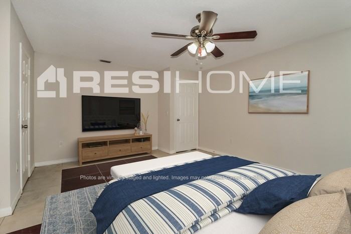 6027 Christian Way - Photo 3 of 18