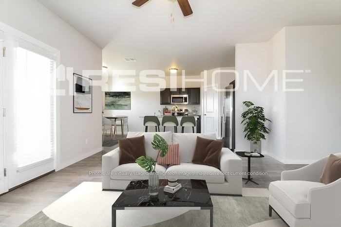 1130 Round Leaf Rd - Photo 5 of 20