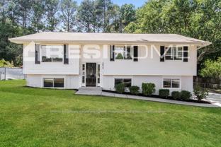 3017 Park Ln - Photo 1 of 1