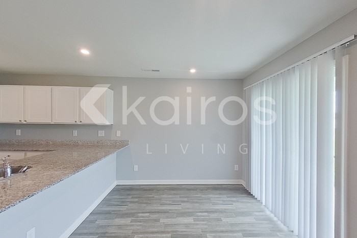 102 Kyles Dr - Photo 5 of 22