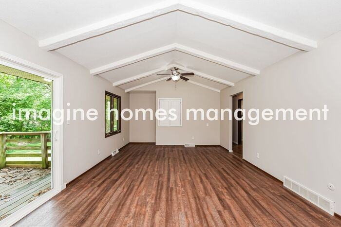 5095 Som Center Rd - Photo 3 of 18