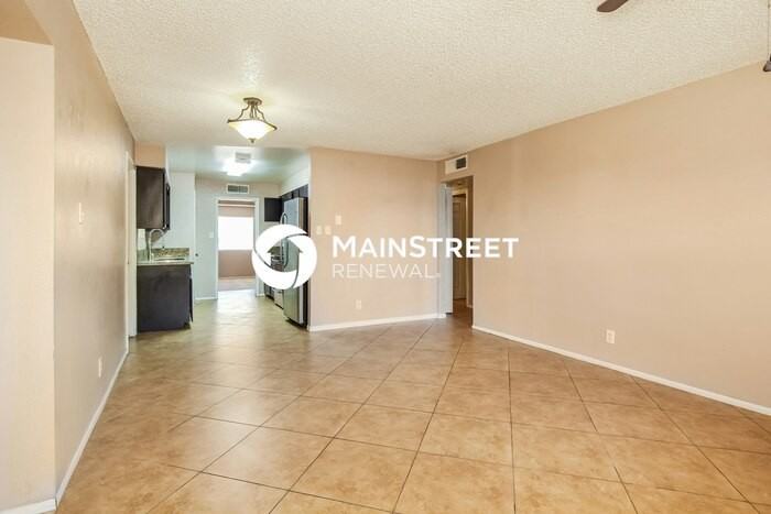 3907 W Kaler Dr - Photo 6 of 18