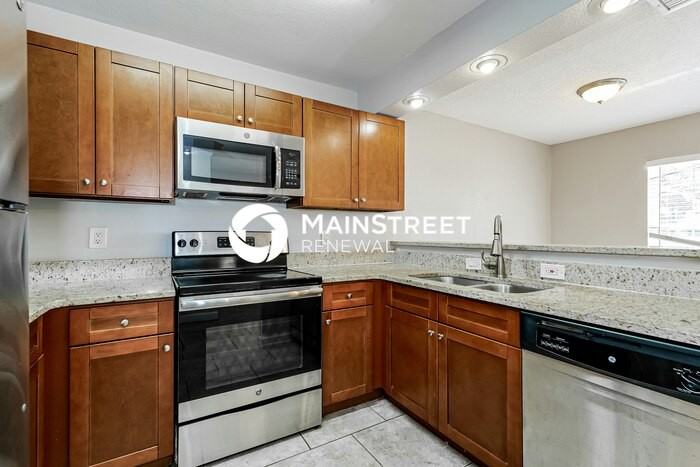 3781 S 57th Ave - Photo 7 of 17
