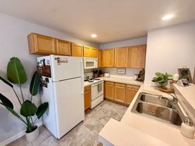 5225 White Willow Dr #E210 - Photo 1 of 1