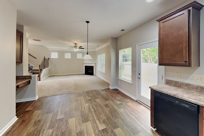 1479 Wilford Dr - Photo 6 of 20