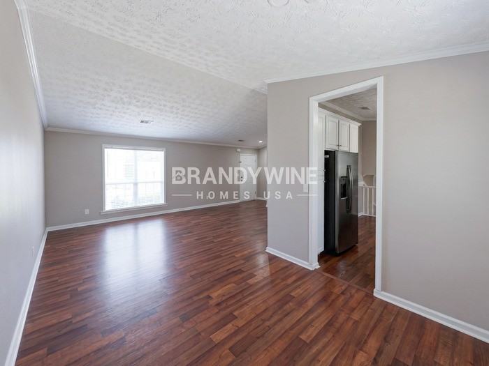 6475 Alford Cir - Photo 6 of 35