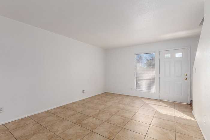 6018 W Oregon Ave #D - Photo 6 of 26