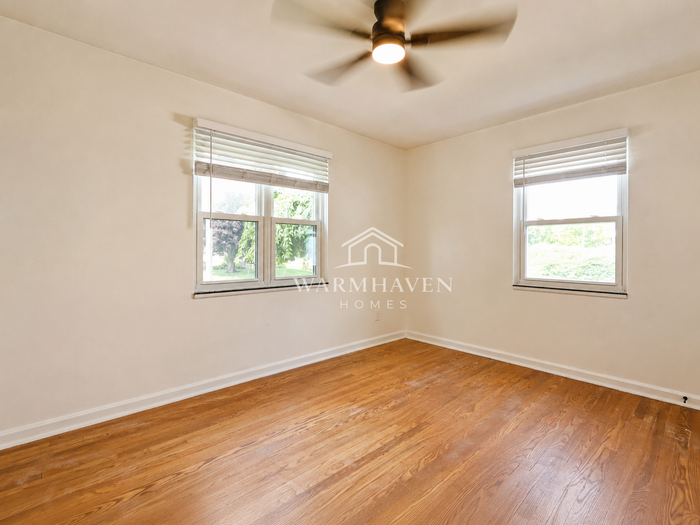 640 E Lake Ave - Photo 5 of 14