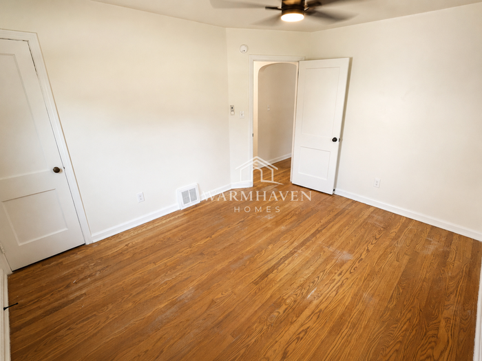 640 E Lake Ave - Photo 6 of 14