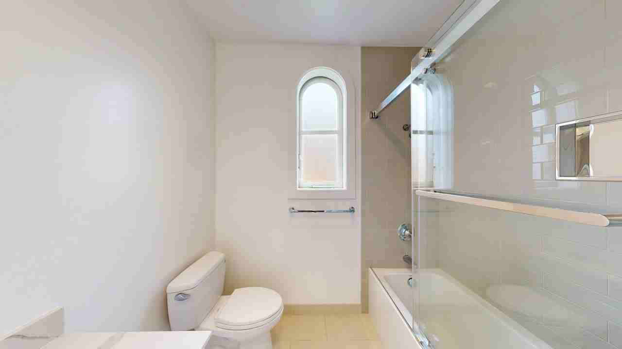 1340 Taylor Street - Photo 6 of 26