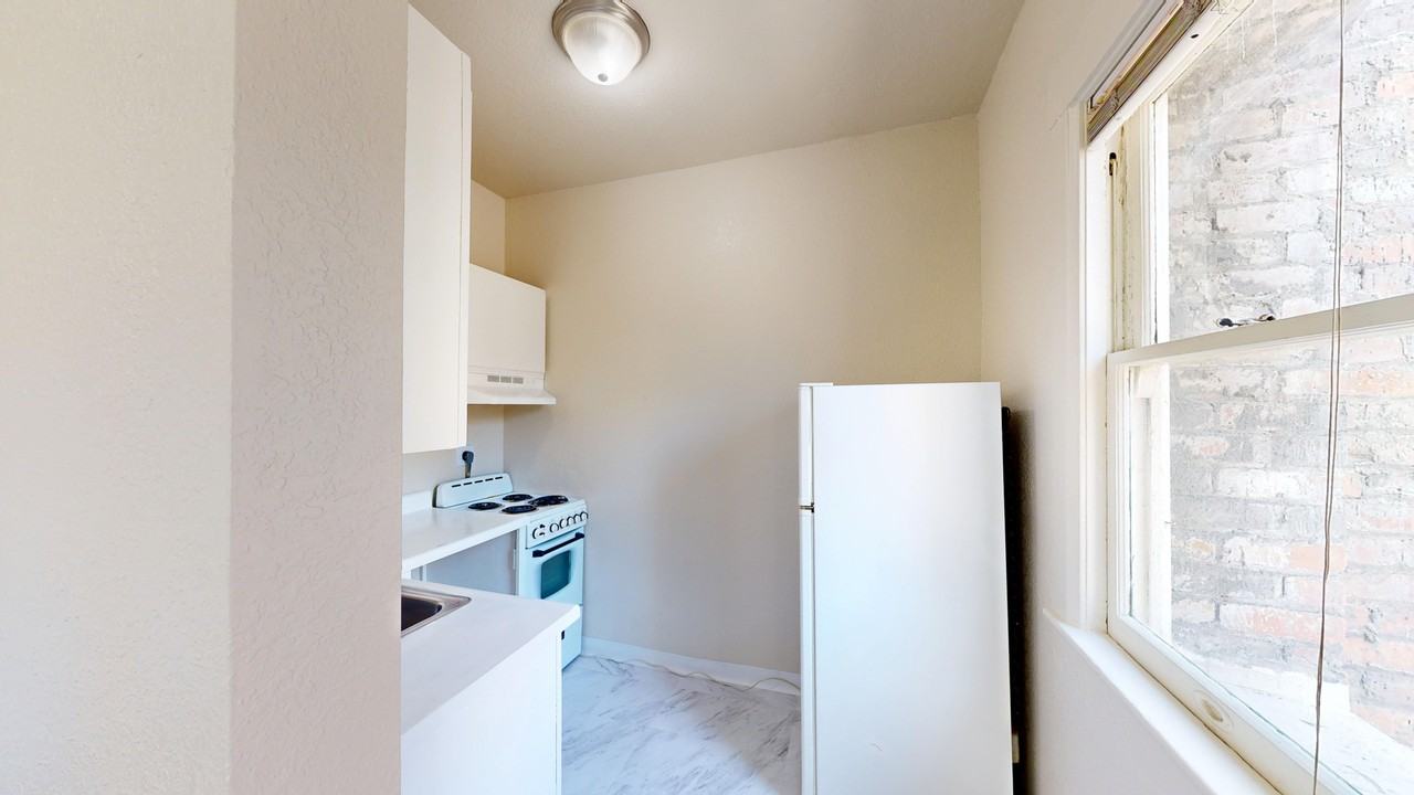 434 Leavenworth Street - Photo 2 of 45