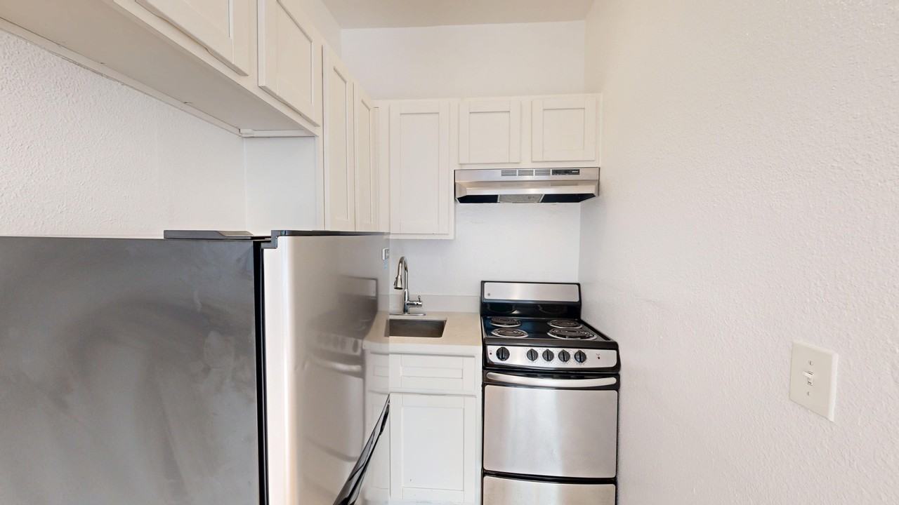 434 Leavenworth Street - Photo 6 of 45