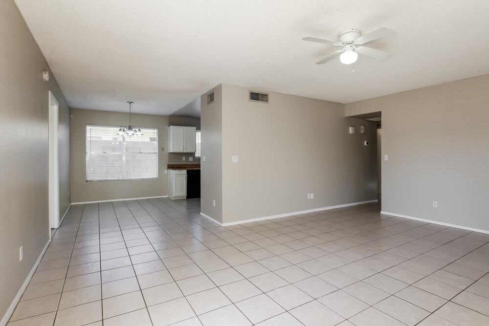 630 E Jensen St #114 - Photo 4 of 16