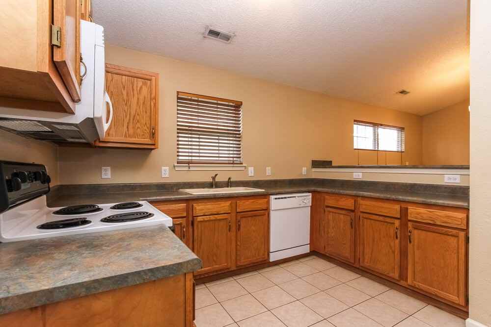 15281 Ten Point Dr - Photo 6 of 18