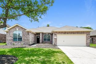 403 Cedar Lake Dr - Photo 1 of 1
