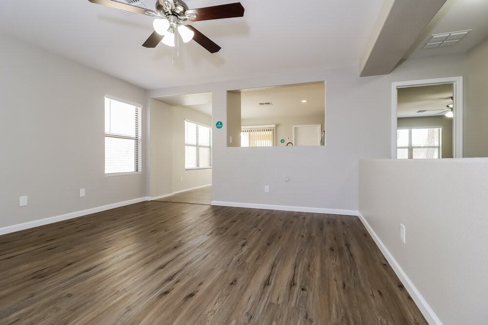 16910 W Marconi Ave - Photo 5 of 16