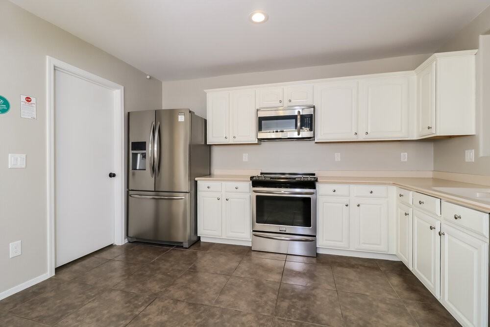16910 W Marconi Ave - Photo 7 of 16
