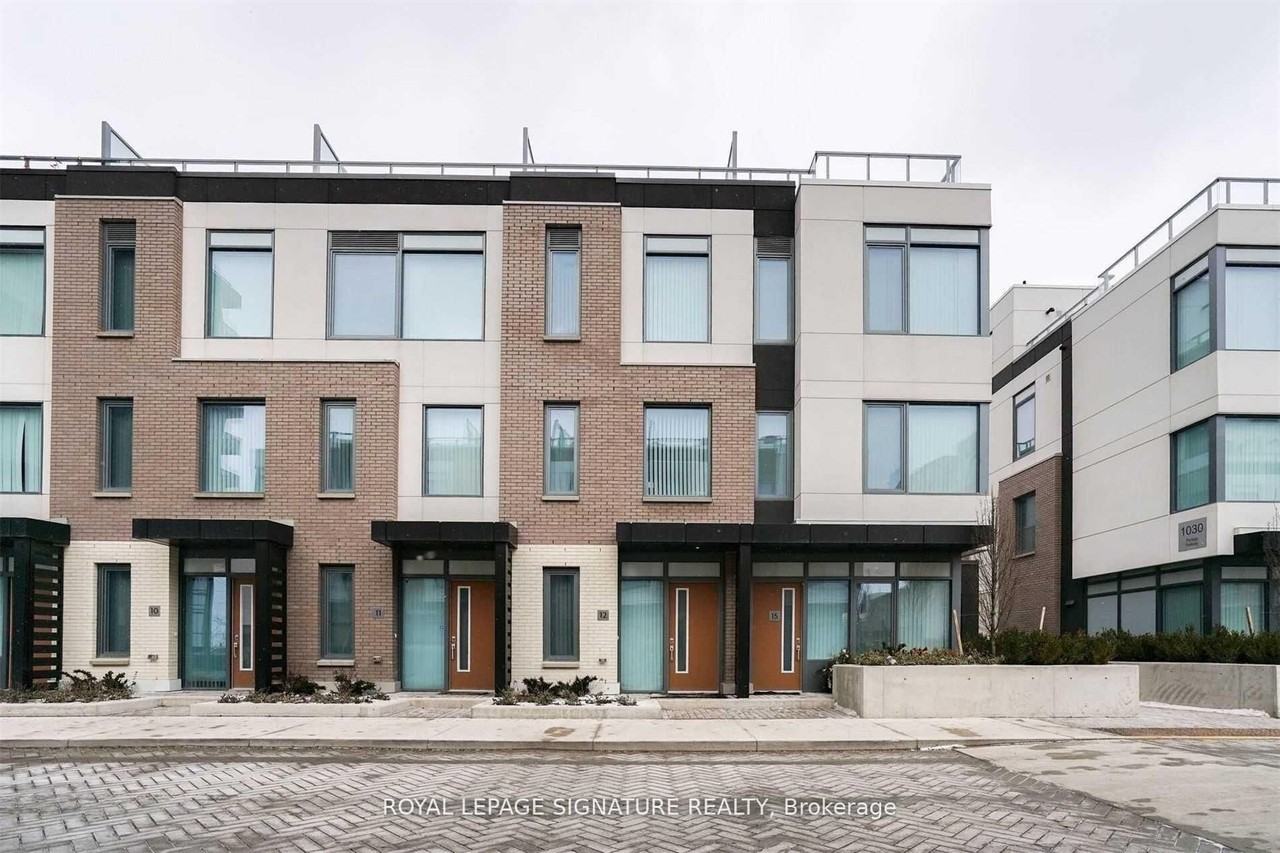 1010 Portage Parkway - Photo 2