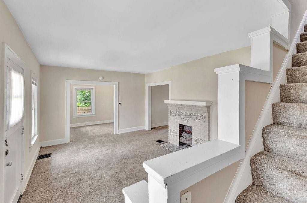 2775 Robertson Ave - Photo 7 of 27