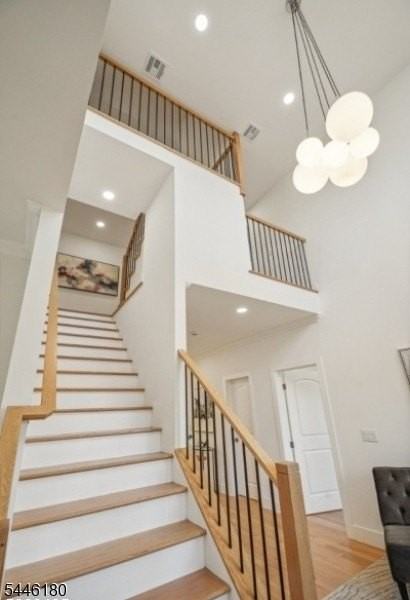 99 Ashwood Ave - Photo 6 of 42