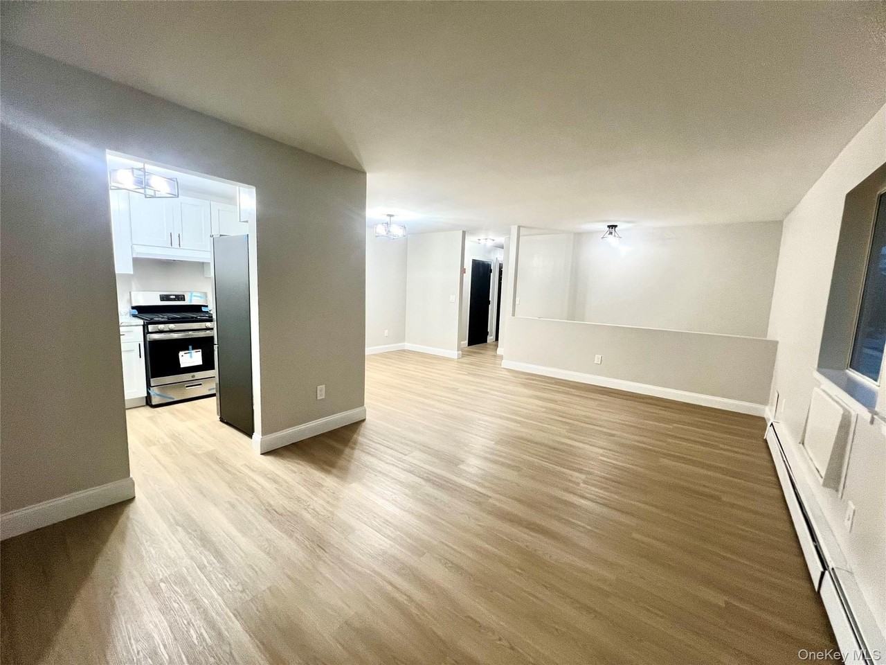 51 Ruth Ct - Photo 5 of 12