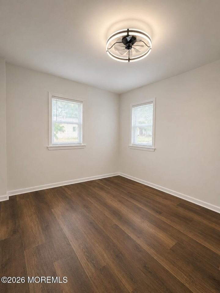 88 South St - Photo 3 of 8