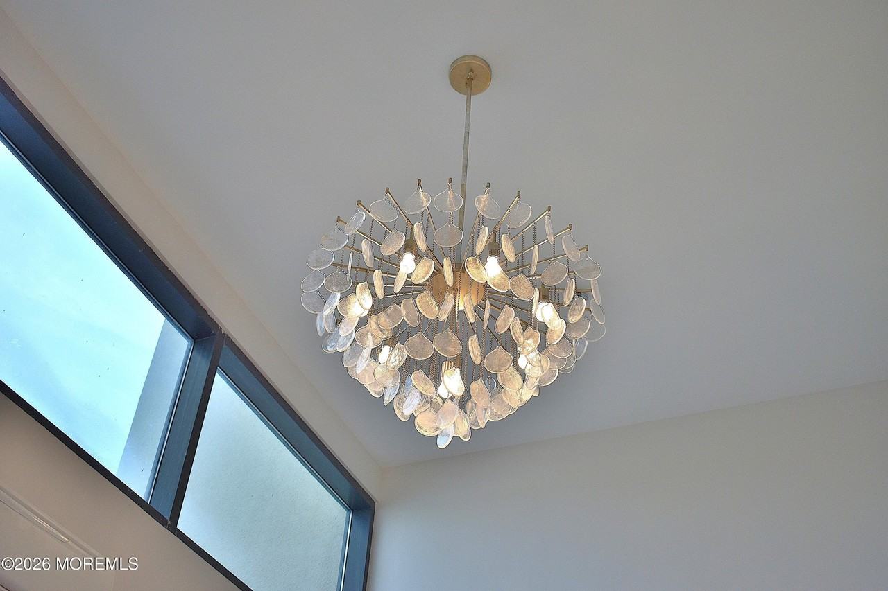 525 Ocean Blvd #106 - Photo 6 of 39