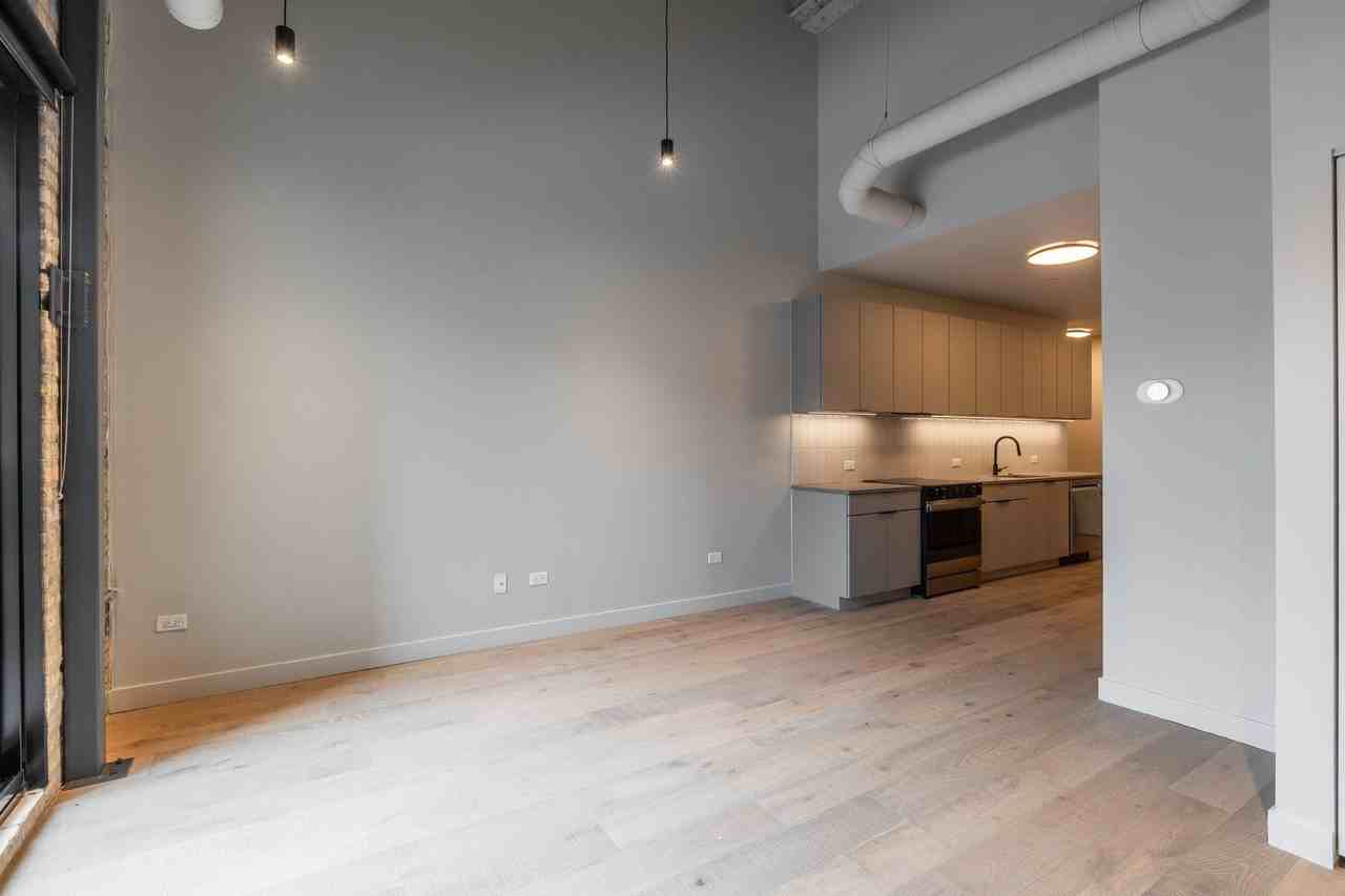 1706 Sherman Ave #207 - Photo 4 of 13