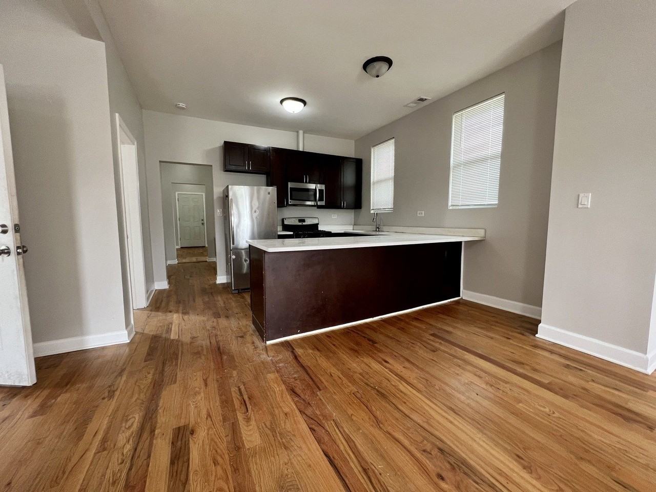 3614 W Mclean Ave #2 - Photo 6 of 18
