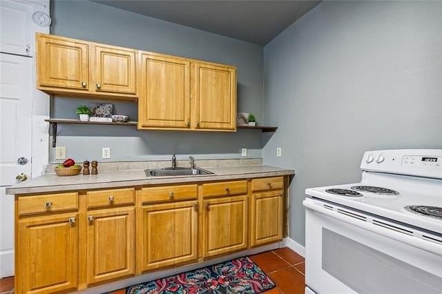 4707 Baudin St - Photo 5 of 10