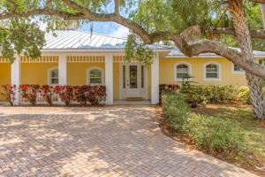 featured image of 315 Enola Pl