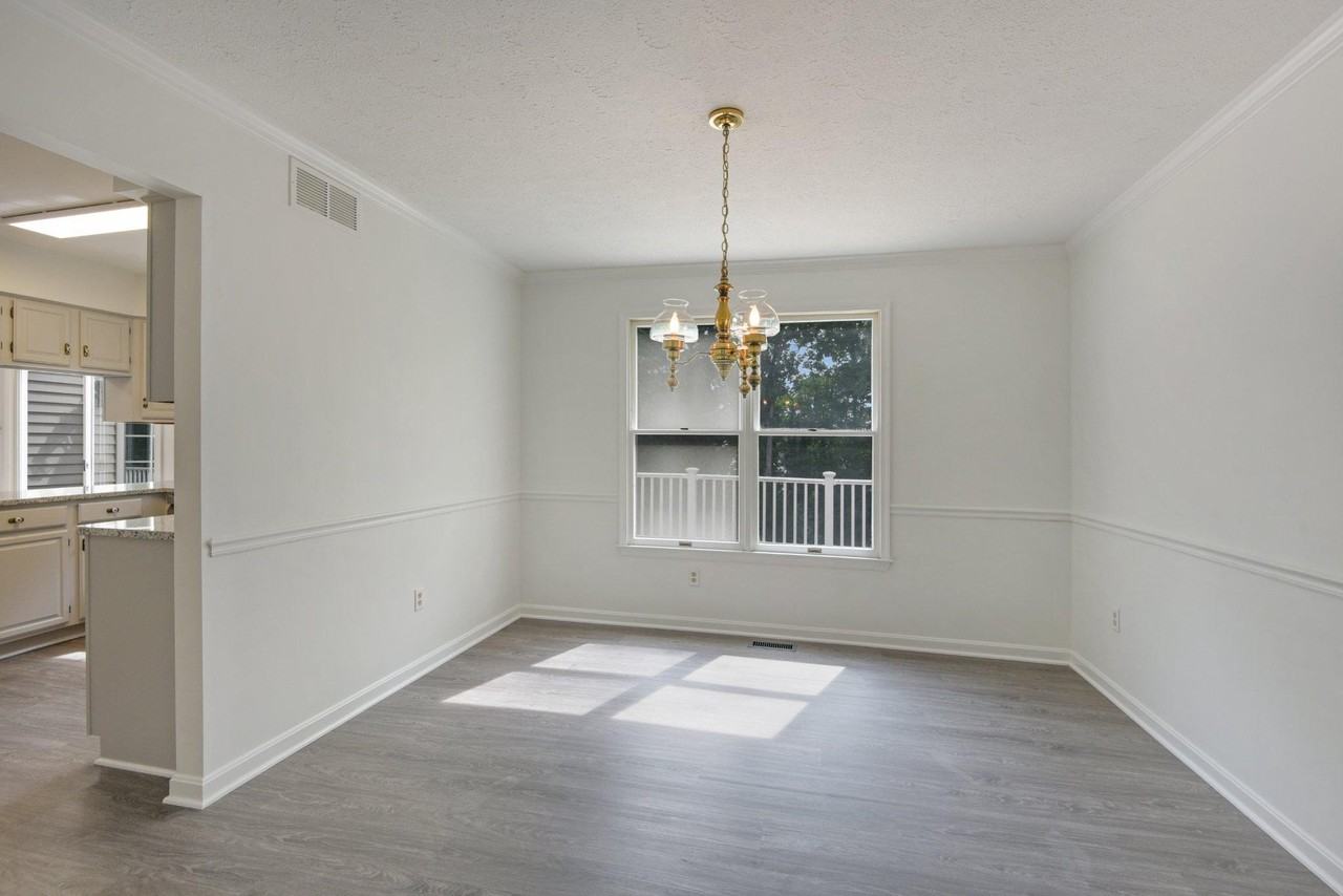 91 Premier Ct - Photo 6 of 48