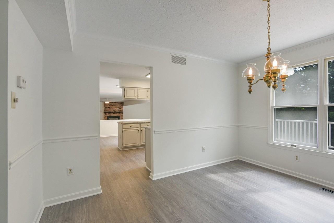 91 Premier Ct - Photo 7 of 48