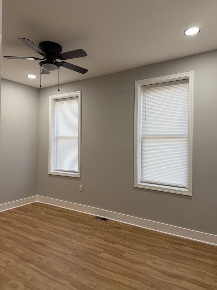 1628 Benhill Avenue #1B - Photo 2 of 15