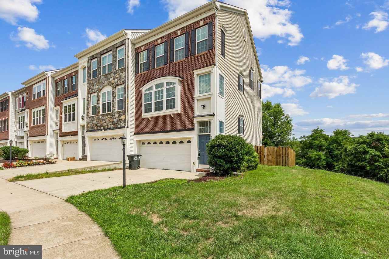 2613 Glenriver Way
