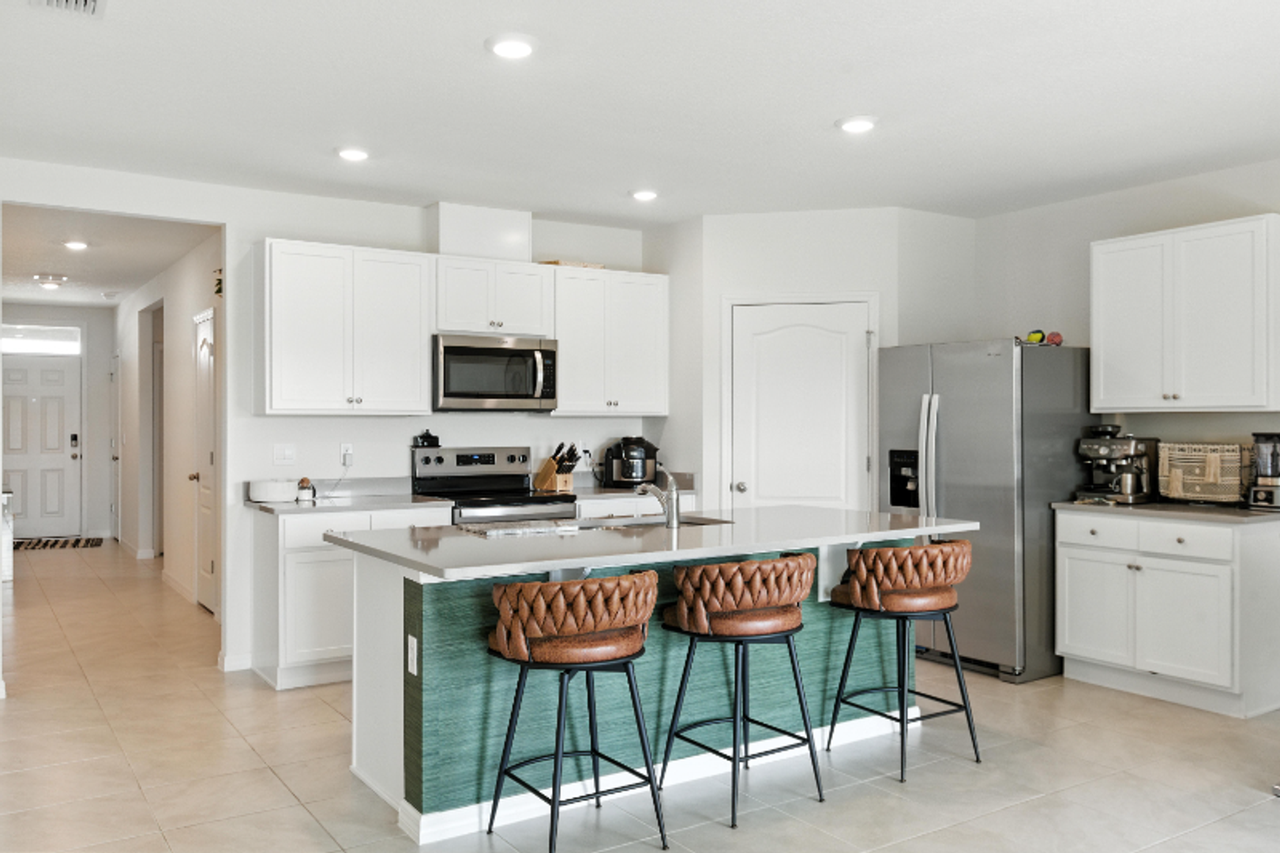 33504 Copper Hill Way - Photo 6 of 23