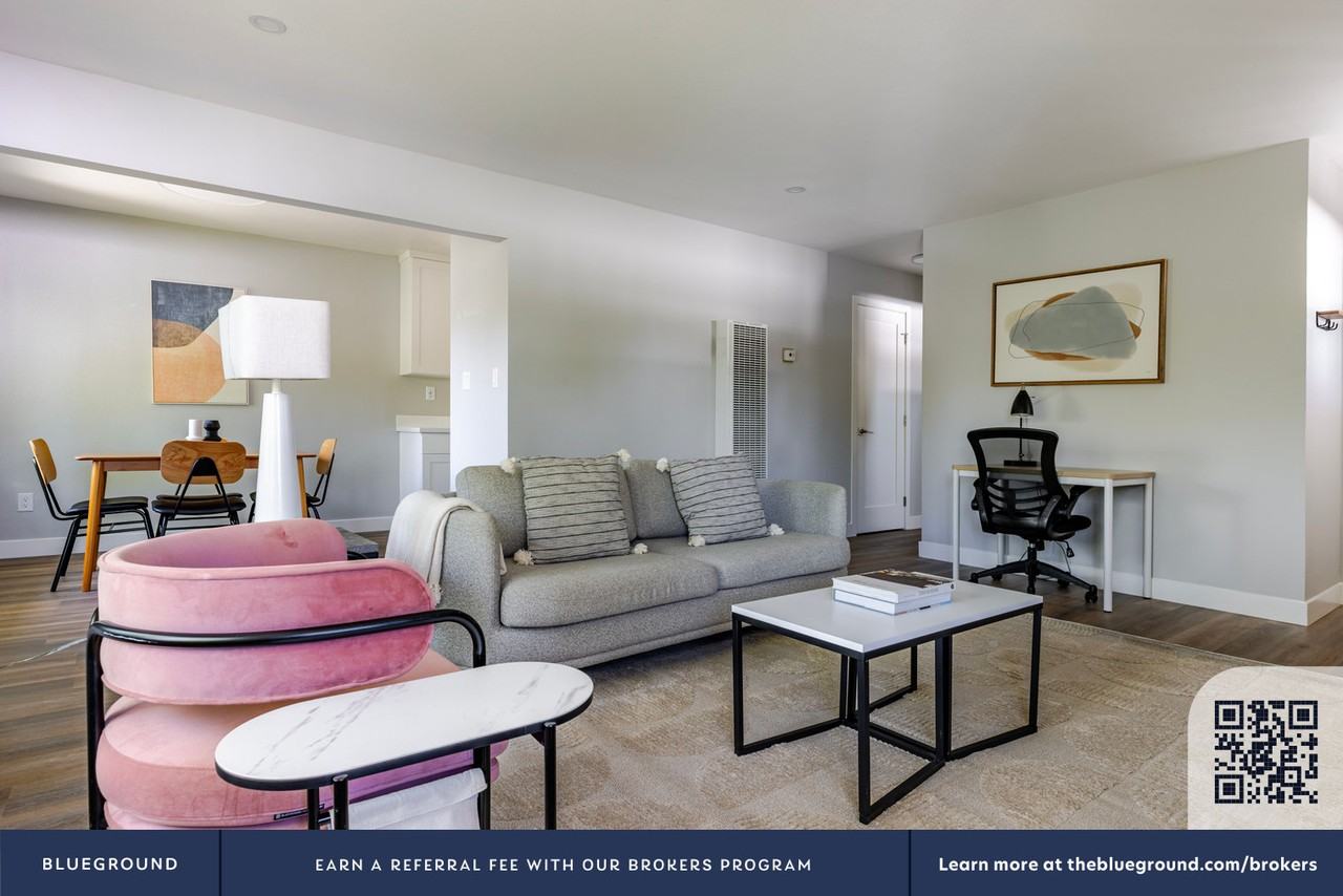 838 Roble Avenue - Photo 5 of 27