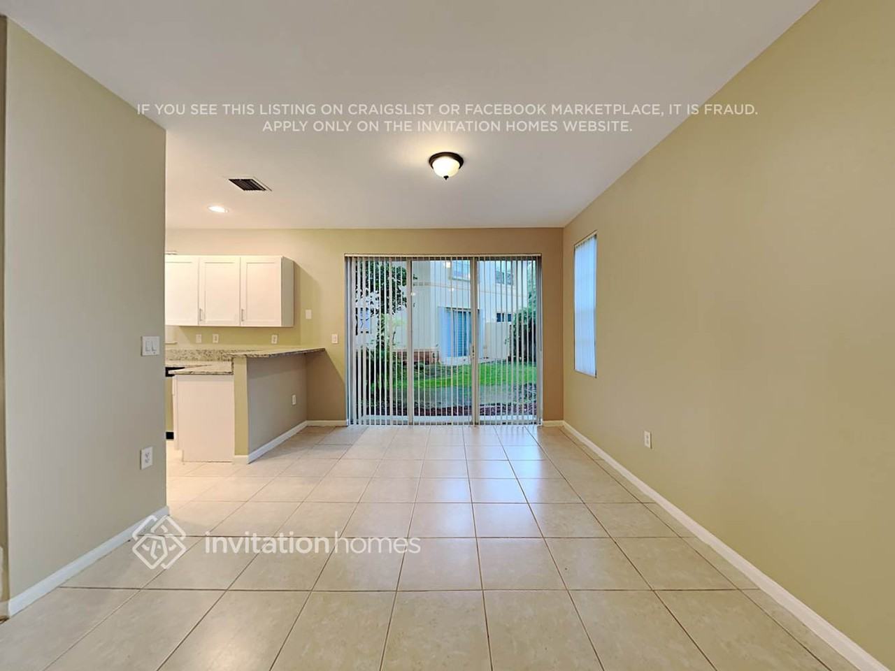 703 Nw 170th Ter - Photo 5 of 18