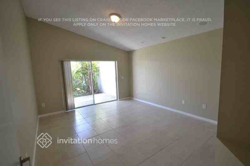 2033 Nw 178th Way - Photo 3 of 15