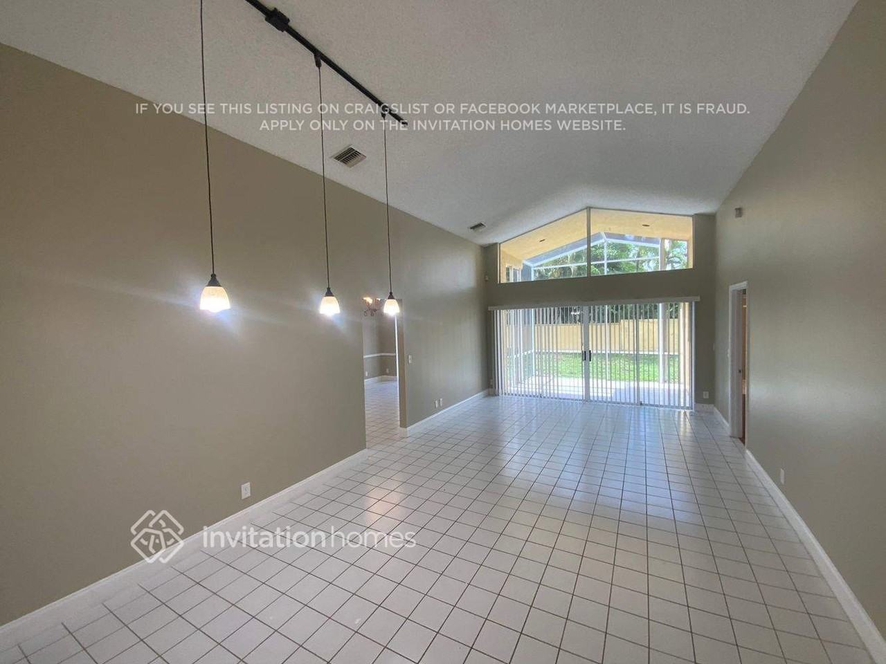 1320 Sw 18th St - Photo 7 of 17