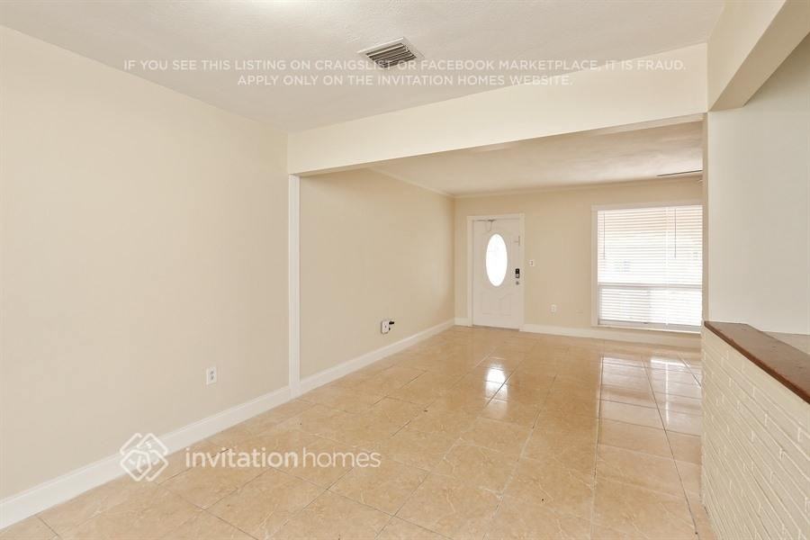 7828 Kismet St - Photo 5 of 27