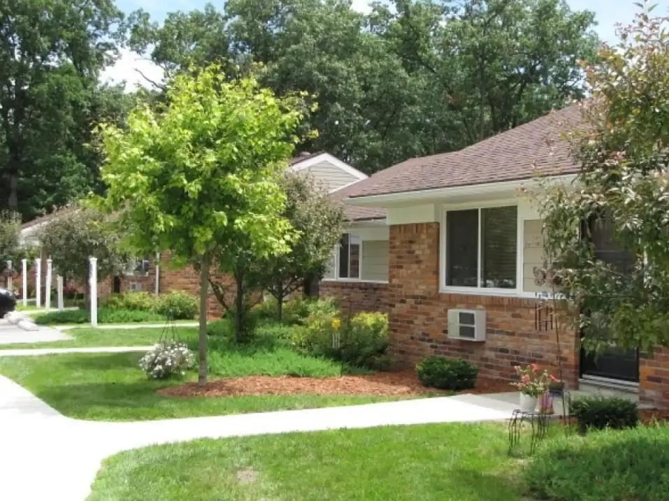 Village Meadows North - Photo 2 of 3