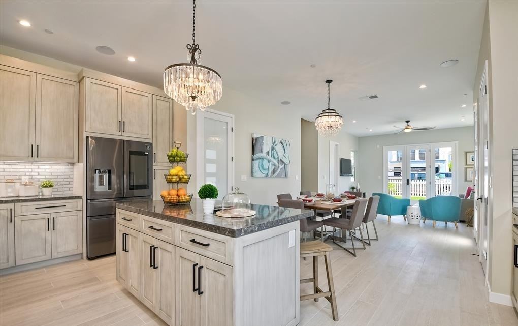 187 Daisy Ave #187 - Photo 5 of 20