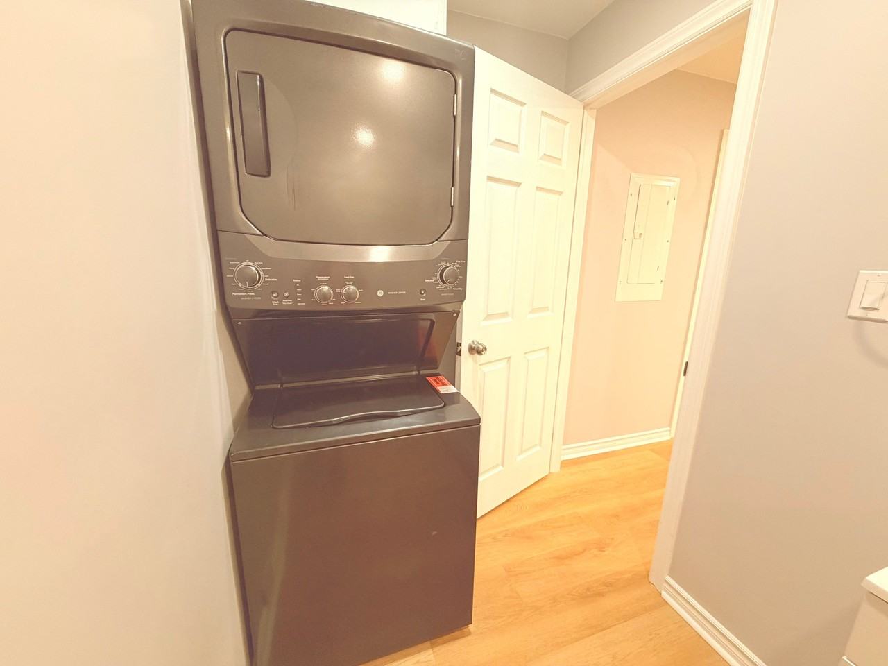 818 King Street - Photo 7 of 13