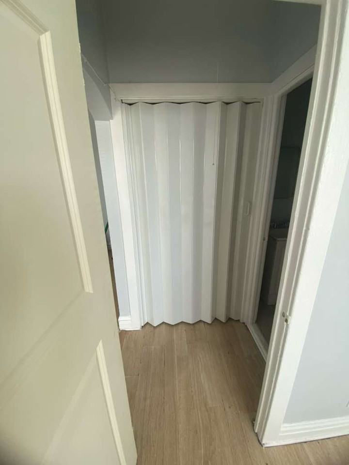 1151 S Austin Blvd #1 - Photo 3 of 7