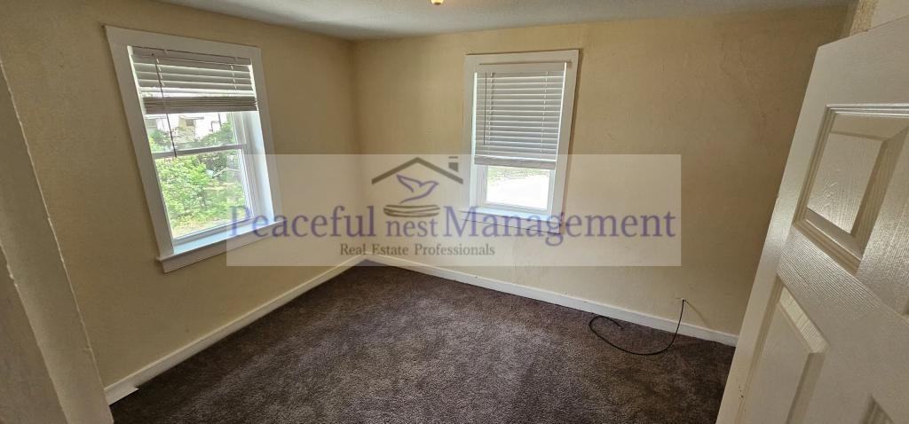 1344 24th St ##C - Photo 6 of 9