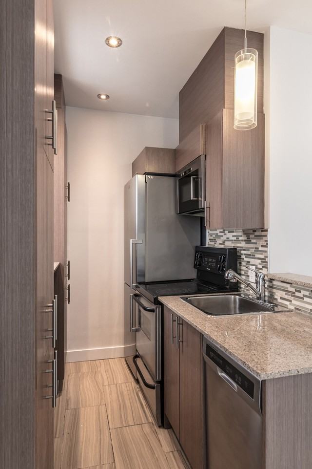 1975 Boul De Maisonneuve O — photo 3