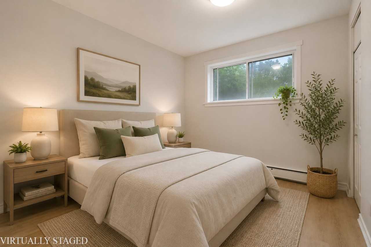 Helen Manor Apartments - Photo 4 of 16
