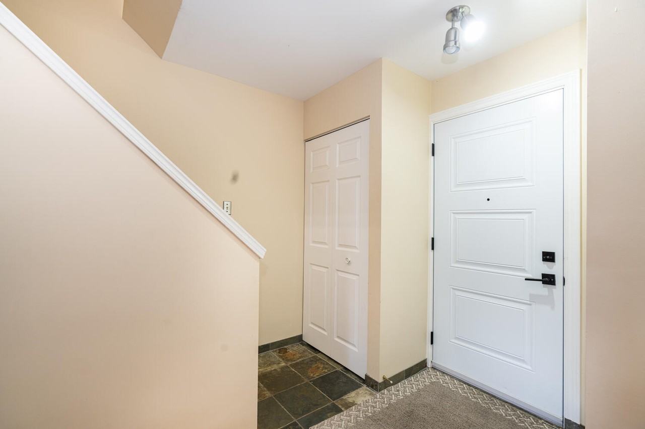 925 Lawson Road #10 - Photo 6 of 8