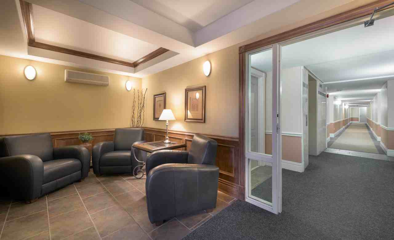 Hillside Suites - Photo 6 of 33